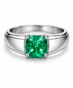 Emerald Gemstones Sleek silver ring with Vibrant Feel